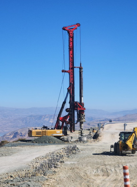 Özay Geoteknik Makine Parkuru 1